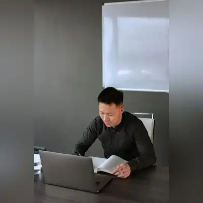 江金思